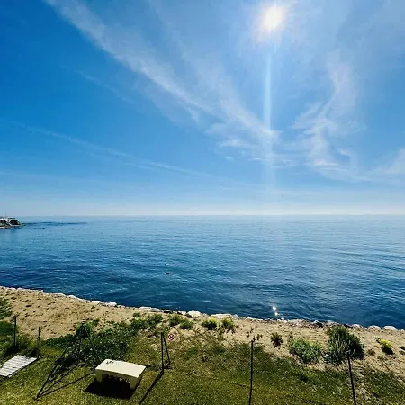 Panoramic Seafront With Terrace *